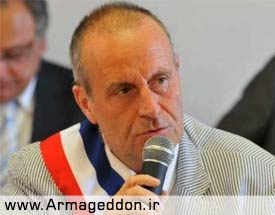 شهردار فرانسوی مخالف اسلام، از کار معلق شد