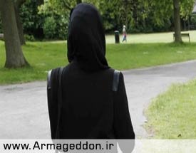 برداشتن حجاب زن مسلمان در انگلستان و ضرب و شتم وحشیانه وی