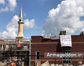 حمله نژادپرستان به مسجدی در هلند + عکس
