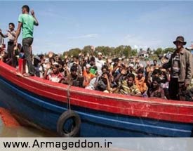 گرفتاری مسلمانان روهینگیا بدون آب و غذا در دریا